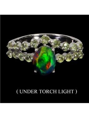 925 Sterling Silver Oval Black Opal 8x6mm & Peridot Gemstone Ring Size 8